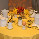 Apartahotel Ceragio & Trípoli