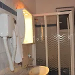 Ceragio & Lägenhetshotell Tripoli