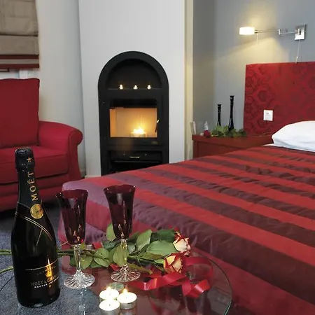 Ceragio & Ξενοδοχείο με διαμερίσματα 3*