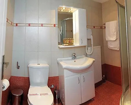 Ceragio & Lägenhetshotell Tripoli