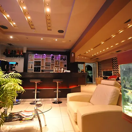 Ceragio & Aparthotel Tripoli