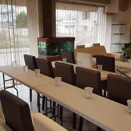 Ceragio & 3* Tripoli