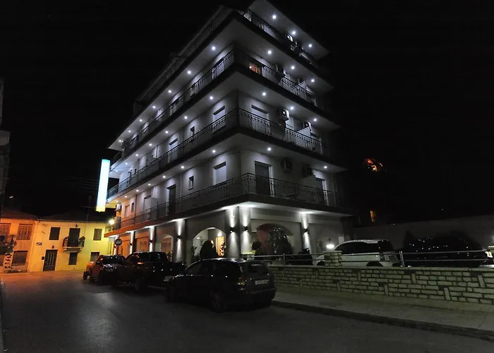 Apart-hotel Ceragio &