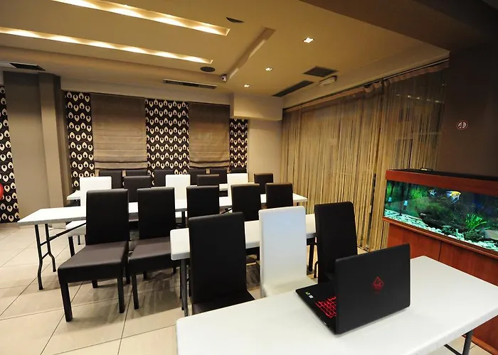 Ceragio & Lejlighedshotel